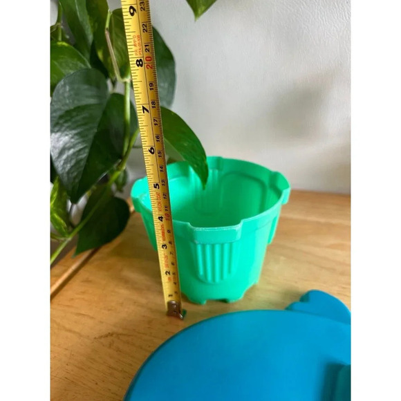 Narwhal and Sand Castle sand toys - Picture 3 of 7